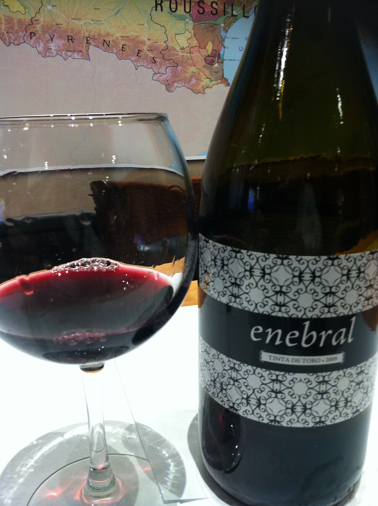 Referencia de vino 3 — Bodegas Emina Ribera