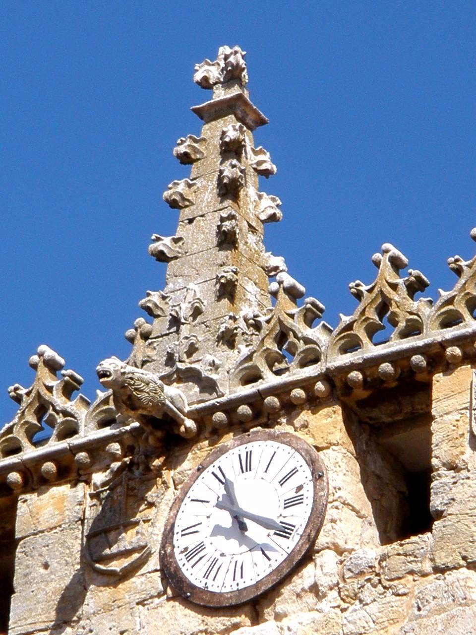 Iglesia de Santa María de la Asunción (Gumiel de Izán)